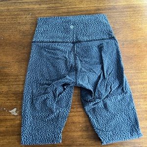 lululemon leggings size 4